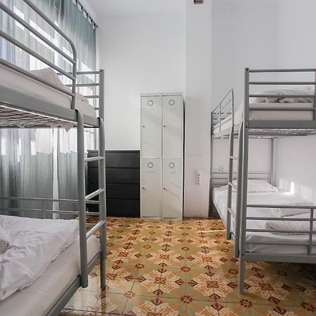 Bbtk Bed And Bike Hotel Malaga Bagian luar foto