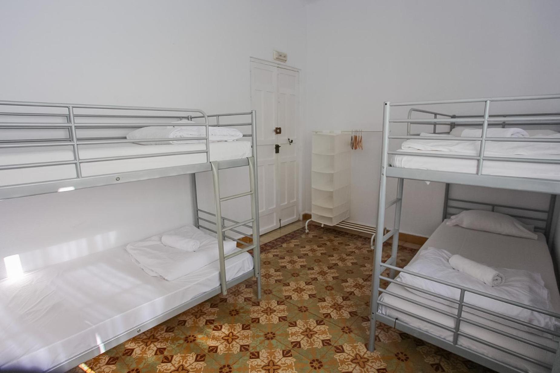 Bbtk Bed And Bike Hotel Malaga Bagian luar foto
