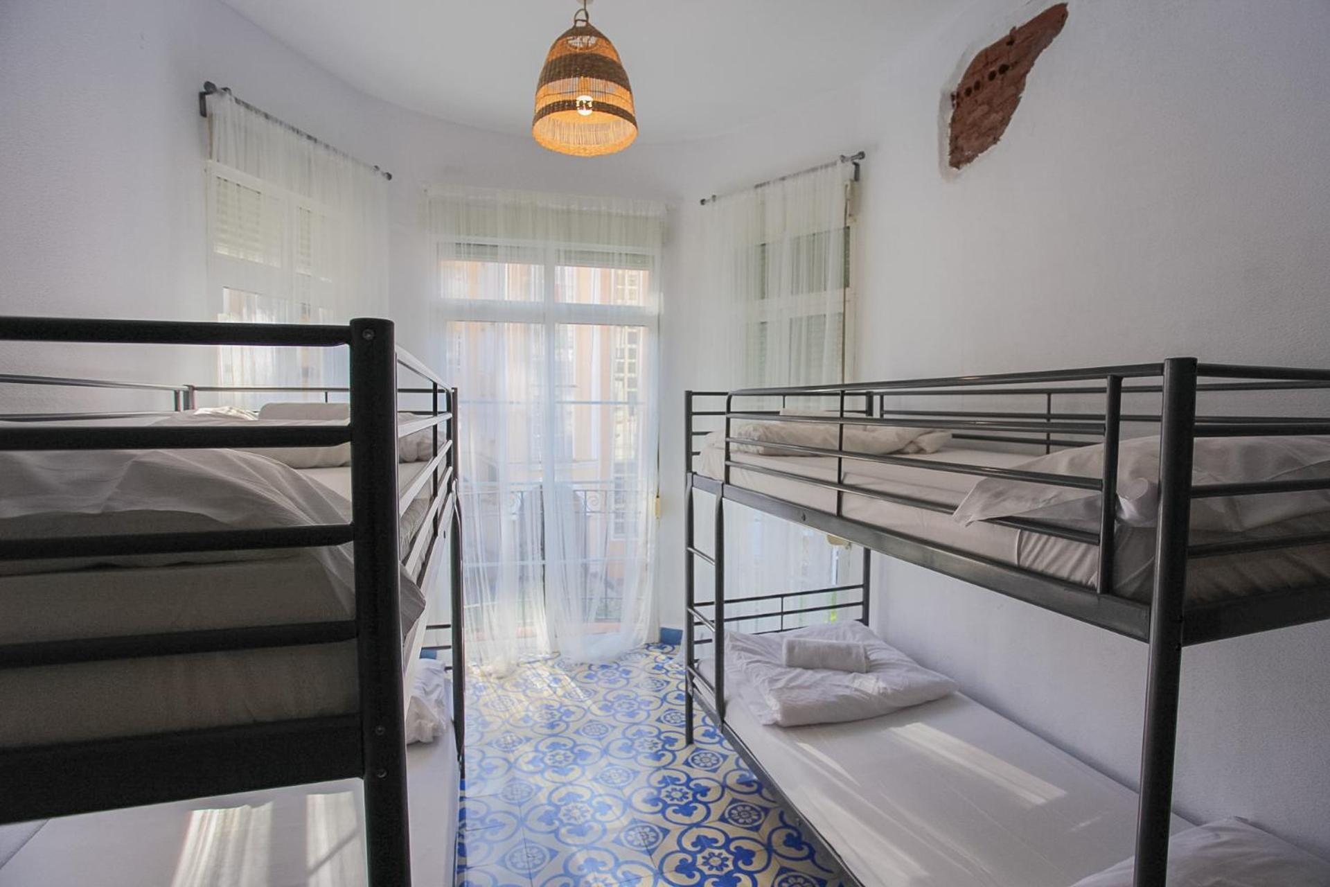 Bbtk Bed And Bike Hotel Malaga Bagian luar foto